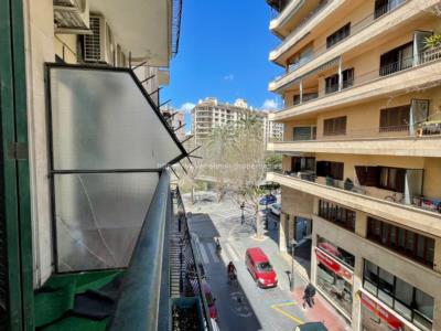 Nice and cheerful apartment with balcony in the Paseo Mallorca area
